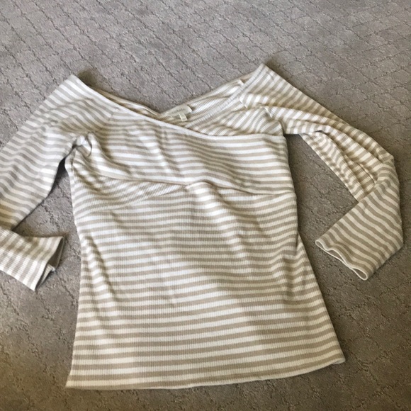 Anthropologie ribbed off shoulder top - Picture 4 of 5